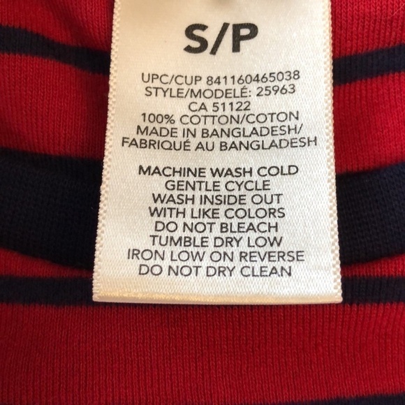 LOVE Ellen Degeneres RED pajamas PJ sleeping top. Crew neck pyjamas. Size Small - Picture 5 of 6